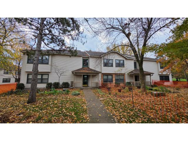 1014 Kensington Trail Unit 202 Eagan MN 55123 - MLS# 7161106