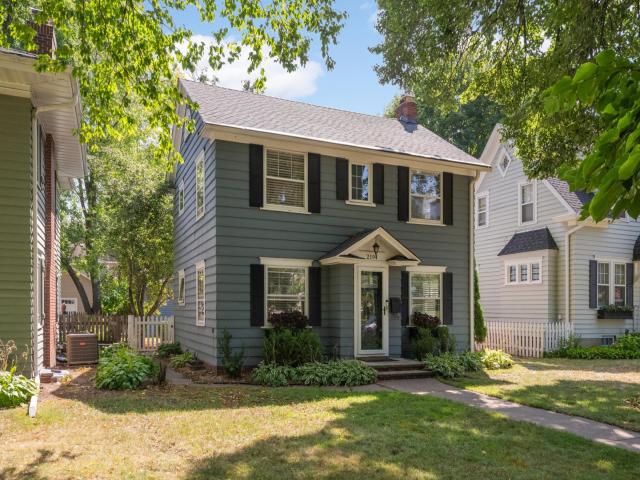 2194 Stanford Avenue Saint Paul MN 55105 - MLS# 7161109
