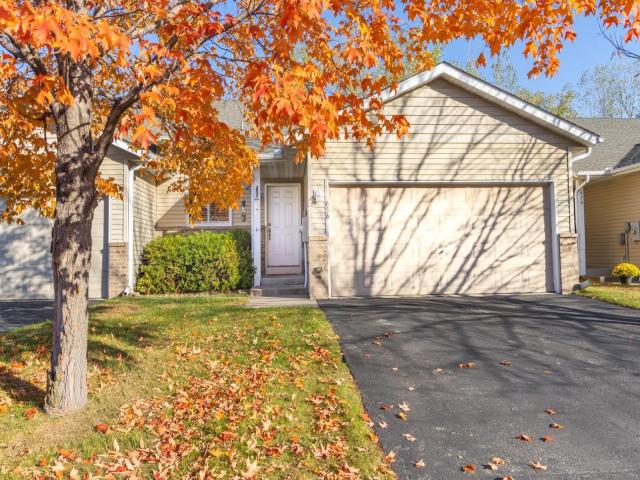 636 35th Street W Hastings MN 55033 - MLS# 7161215