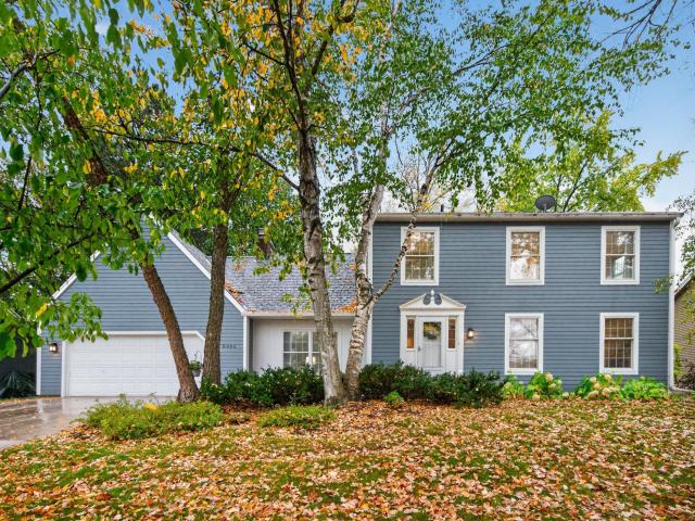 8906 138th Street Court Apple Valley MN 55124 - MLS# 7161323