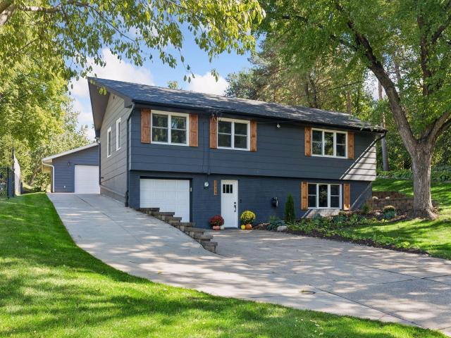 1420 Yosemite Avenue N Golden Valley MN 55422 - MLS# 7161327