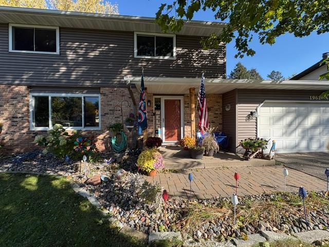 1961 Louis Lane Hastings MN 55033 - MLS# 7161440