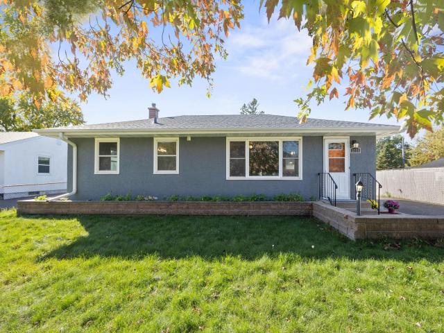 2735 Chippewa Avenue North Saint Paul MN 55109 - MLS# 7161924