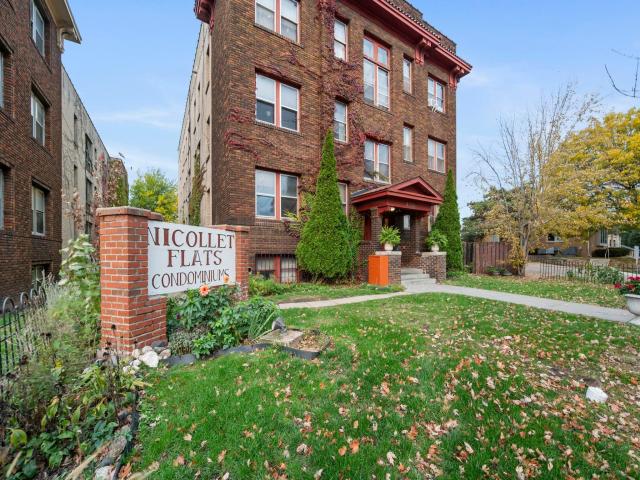 2218 Nicollet Avenue Unit B1 Minneapolis MN 55404 - MLS# 7162065