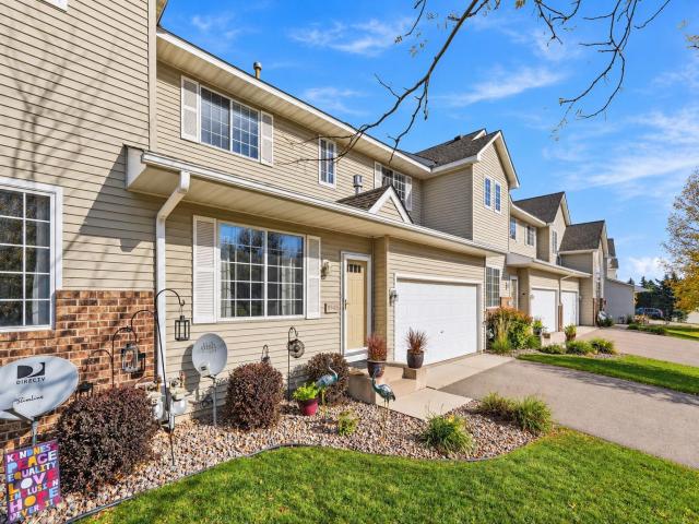 8945 Olive Lane N Maple Grove MN 55311 - MLS# 7162066