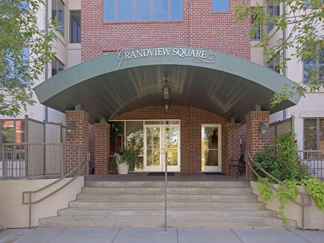 5225 Grandview Square Unit 308 Edina MN 55436