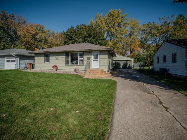 412 Oregon Street Albert Lea MN 56007 - MLS# 7162108