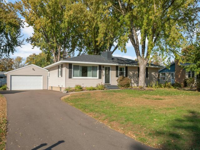 4815 Sharon Lane White Bear Lake MN 55110 - MLS# 7162317