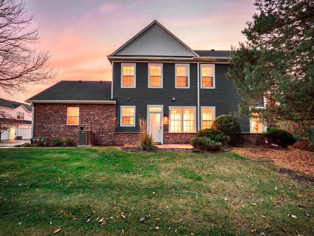 6717 Narcissus Lane N Maple Grove MN 55311 - MLS# 7162606