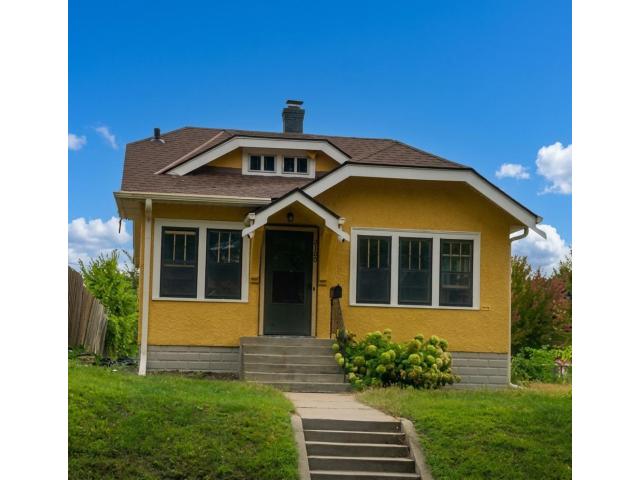 2100 Sheridan Avenue N Minneapolis MN 55411 - MLS# 7162703