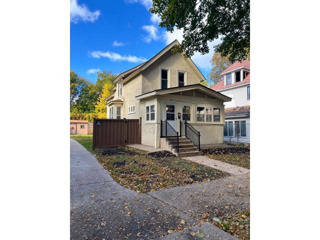 1033 15th Ave SE Minneapolis MN 55414 - MLS# 7162883