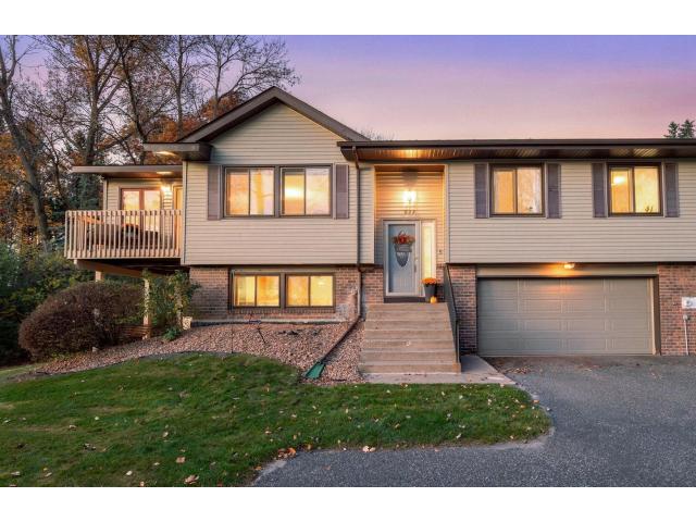 922 Sherwood Road Shoreview MN 55126 - MLS# 7163301