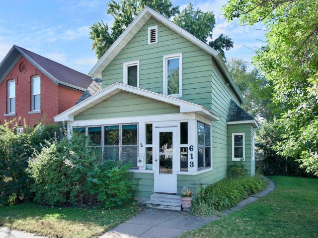 613 E 2nd Street Winona MN 55987 - MLS# 7163474