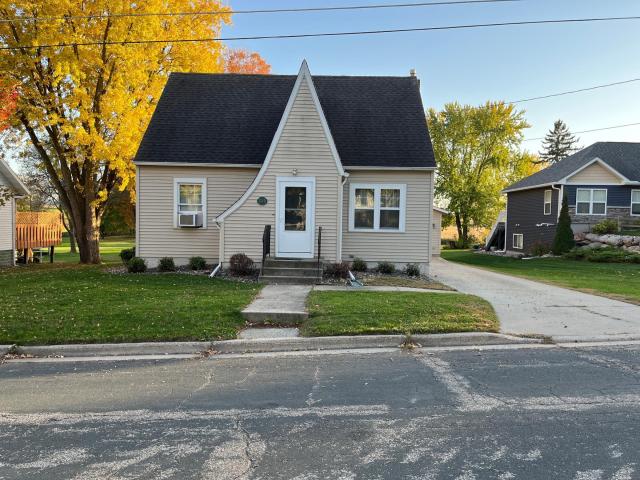 125 Lake Street W Norwood Young America MN 55368 - MLS# 7163575