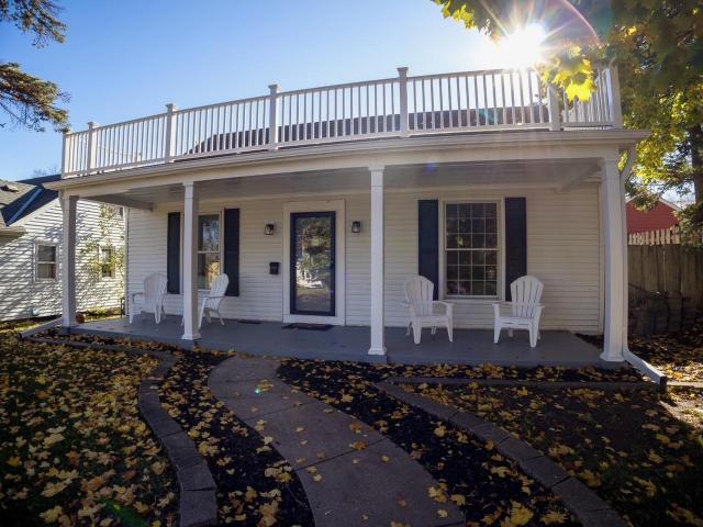 1236 OSCEOLA Avenue Saint Paul MN 55105 - MLS# 7163578