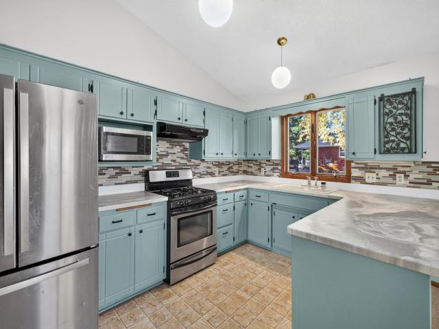 2621 Mcknight Road N North Saint Paul MN 55109 - MLS# 7163918