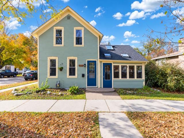 401 N Cedar Street Chaska MN 55318 - MLS# 7164226