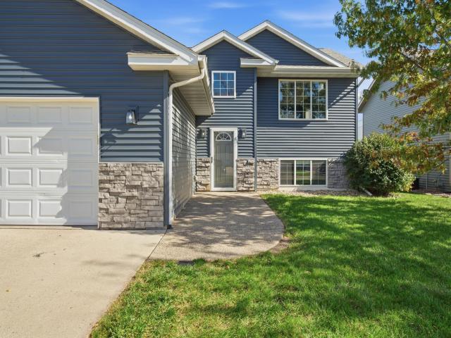 121 Pinehurst Drive Mankato MN 56001 - MLS# 7164404
