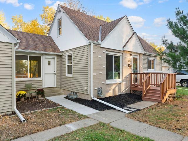 4740 Edgewood Avenue N Crystal MN 55428 - MLS# 7164446