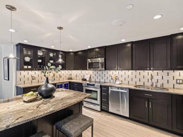 1225 Lasalle Avenue Unit 1503 Minneapolis MN 55403 - MLS# 7164646