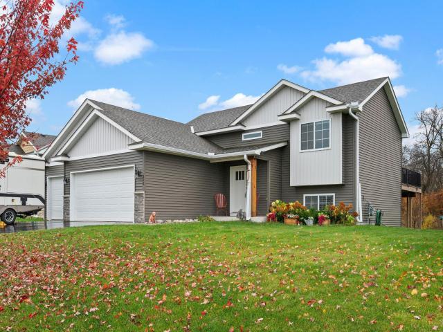 355 66th Street SW Waverly MN 55390 - MLS# 7164974