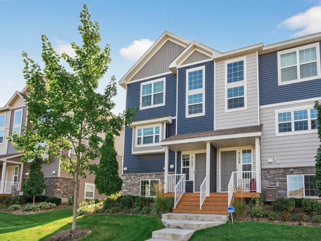 5135 Oak Grove Parkway N Brooklyn Park MN 55443 - MLS# 7164980