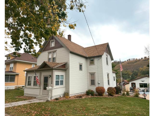 326 E 7th Street Red Wing MN 55066 - MLS# 7165050