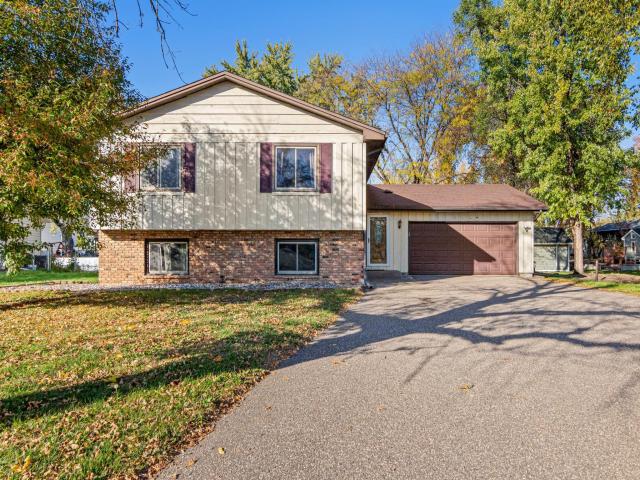 3124 80th Avenue N Brooklyn Park MN 55443 - MLS# 7165222