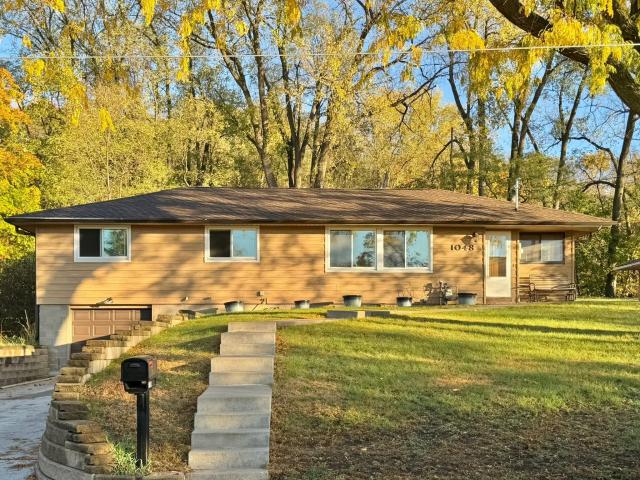 1048 Hawthorn Street Red Wing MN 55066 - MLS# 7165314