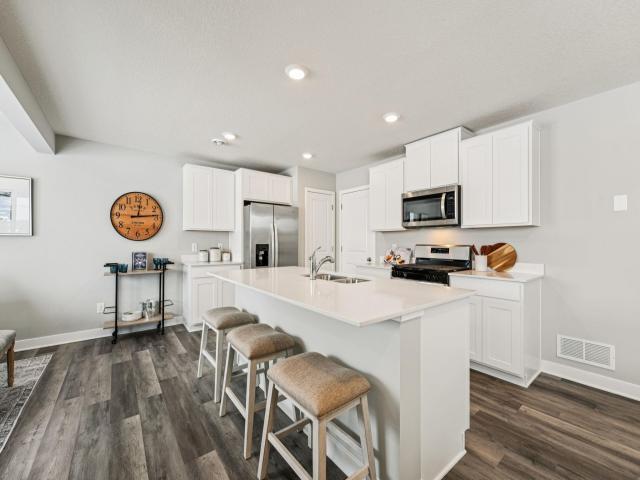 1961 Highview Terrace Shakopee MN 55379 - MLS# 7165379