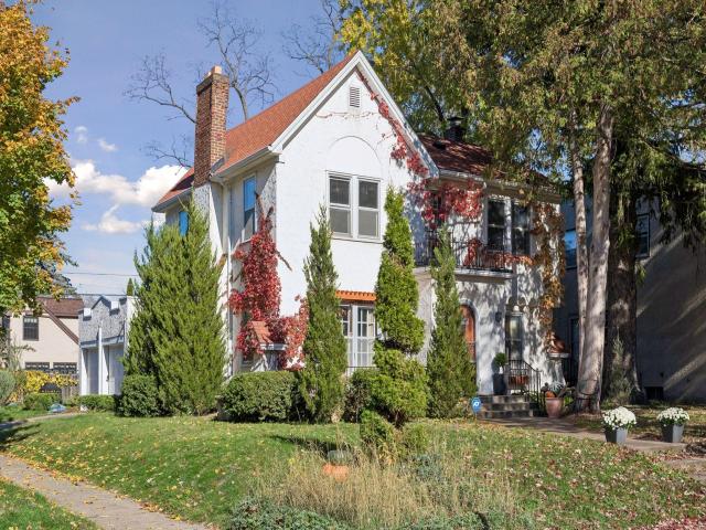1755 Eleanor Avenue Saint Paul MN 55116 - MLS# 7165502 — photo 2