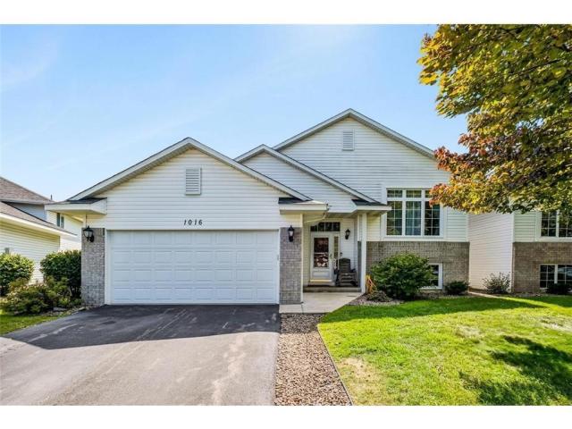 1016 Lilac Court Shakopee MN 55379 - MLS# 7165763