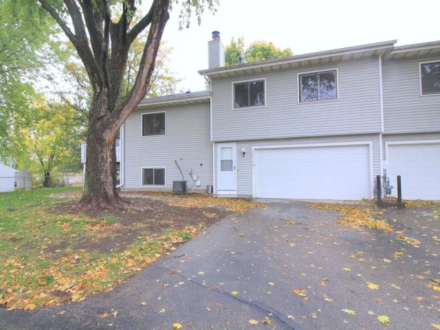 15566 Cornell Trail Rosemount MN 55068 - MLS# 7166033