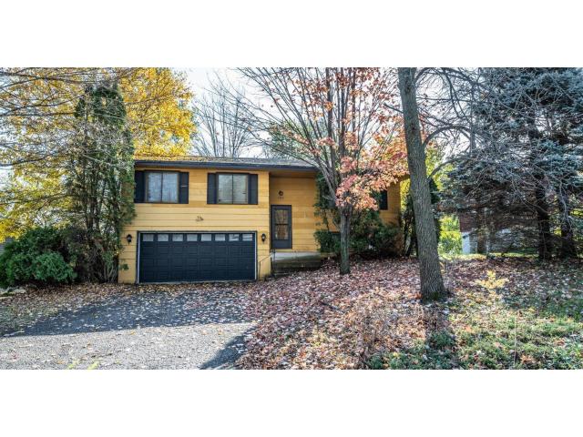 1346 Easter Lane Eagan MN 55123 - MLS# 7166182