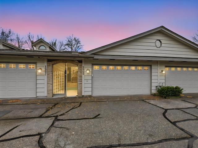 1289 Black Oaks Court N Plymouth MN 55447 - MLS# 7166396