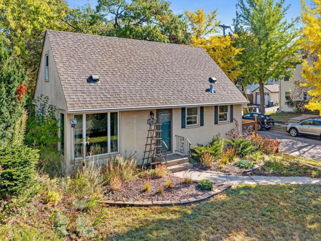 1044 Lexington Parkway N Saint Paul MN 55103 - MLS# 7166461