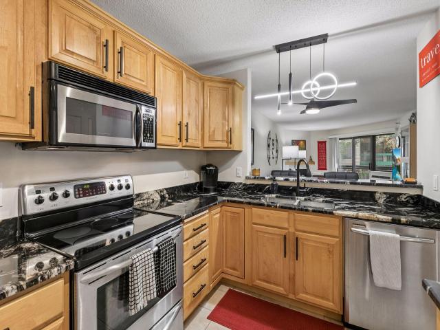 7605 Edinborough Way Unit 6117 Edina MN 55435 - MLS# 7167071 — photo 2