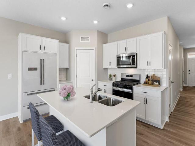 615 Goldenrod Trail Waconia MN 55387 - MLS# 7167303 — photo 3