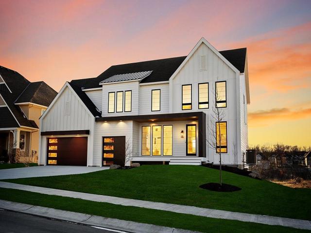 755 Ensconced Way Chaska MN 55318 - MLS# 7167376