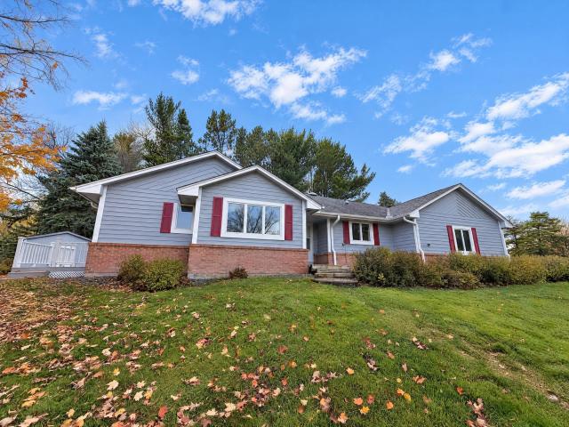 3235 Park Overlook Drive Shoreview MN 55126 - MLS# 7167421