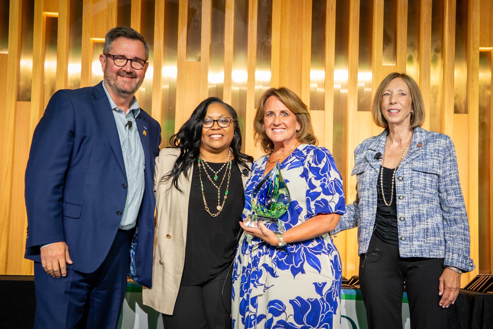 Gloria Cannon receives the Ohio REALTORS 2025 Mary L. Pollock Lifetime Achievement Award 