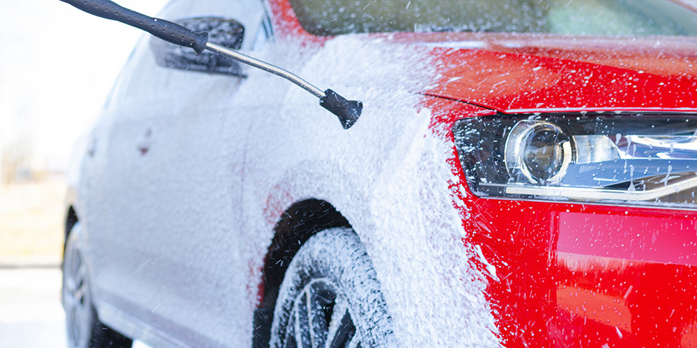 Foam cannon for pressure washer