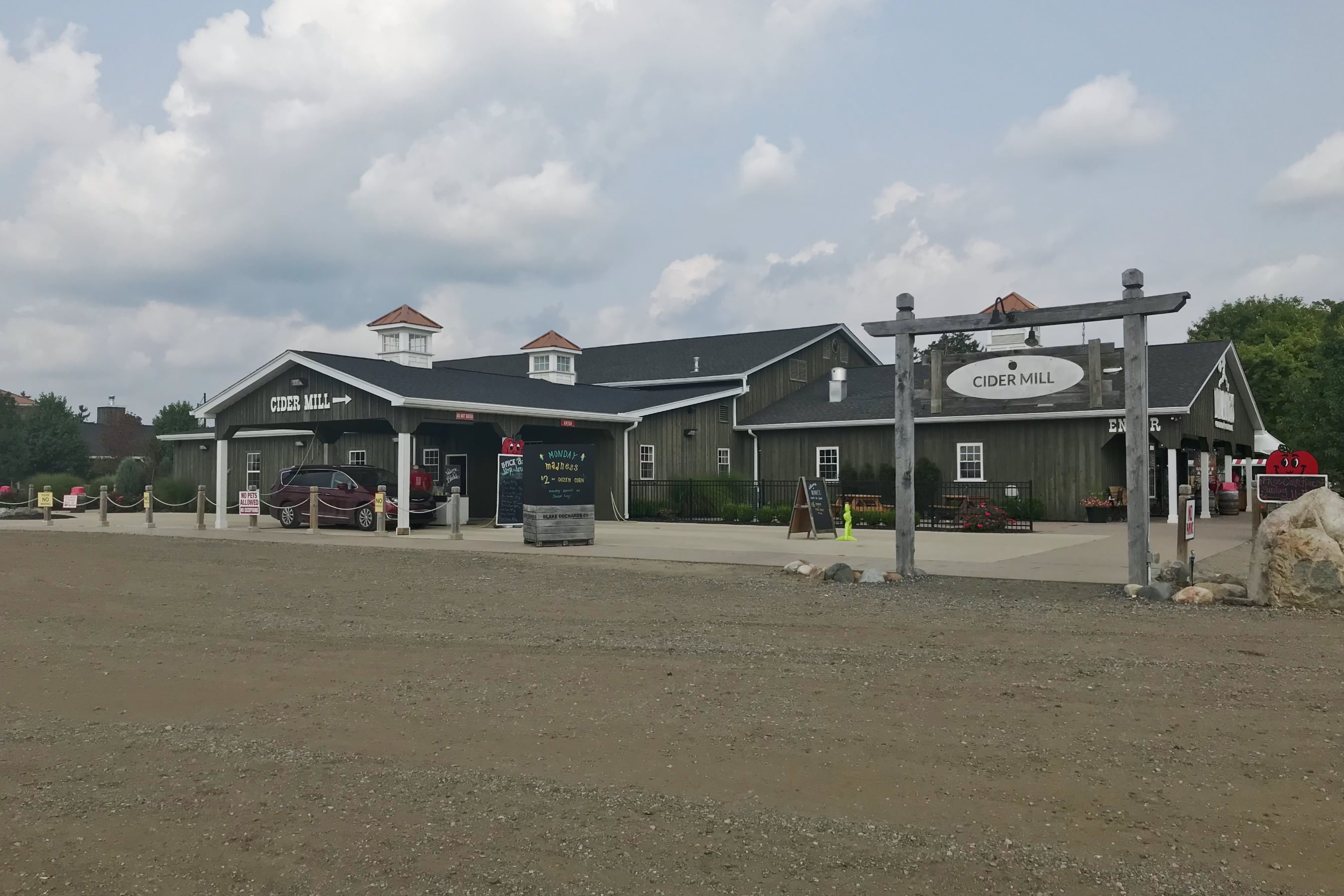 Blake’s Orchard And Cider Mill Out For Food