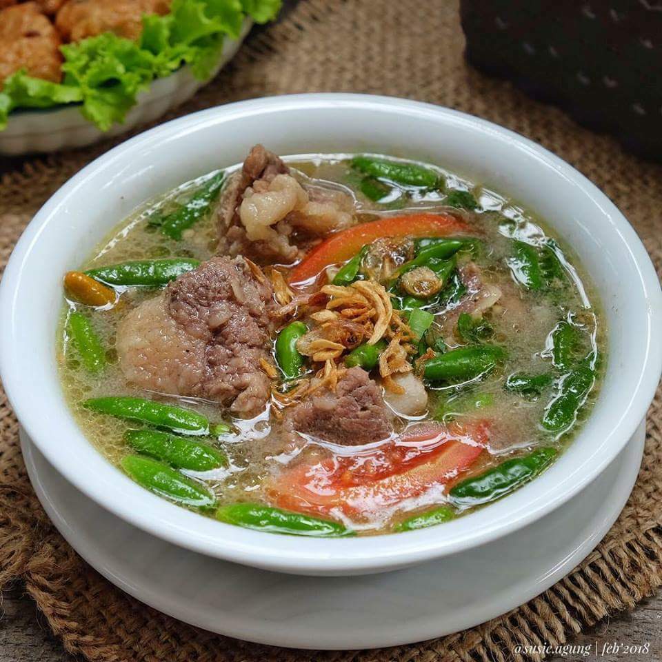 https://s3.us-east-2.amazonaws.com/partiko.io/img/bangsai-sop-cabe-rawet-menu-makan-siang-hari-ini-1531540209270.png