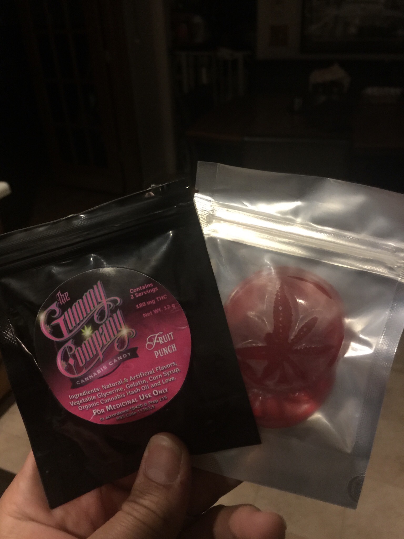 https://s3.us-east-2.amazonaws.com/partiko.io/img/chickenmeat-gummies-are-yummies-1530913323813.png