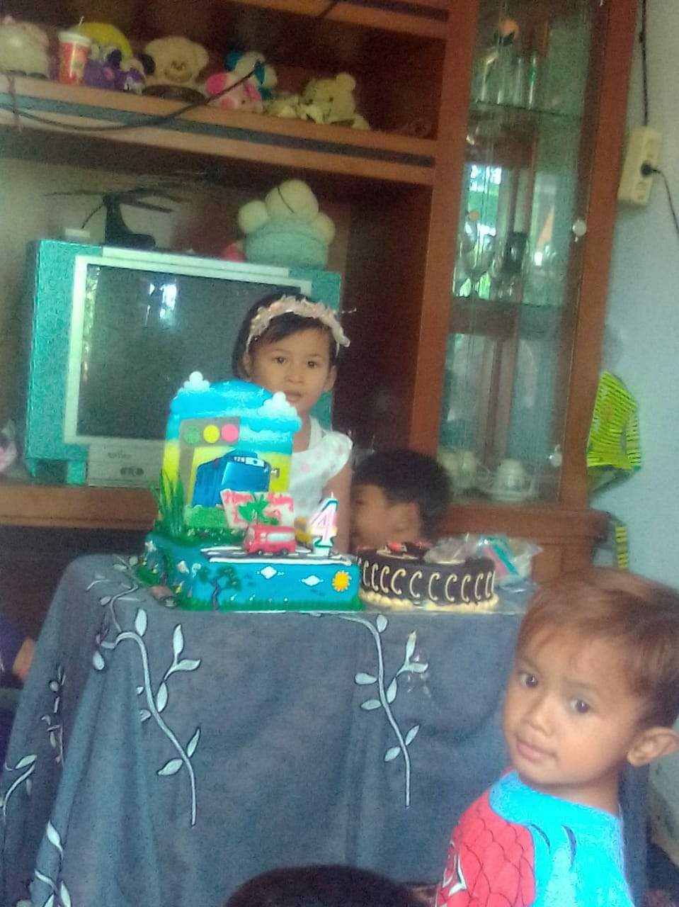 https://s3.us-east-2.amazonaws.com/partiko.io/img/santiintan-ulang-tahun-elda-teman-anakku--birthday-elda-my-daughters-friend-mcxfnhde-1541675587339.png