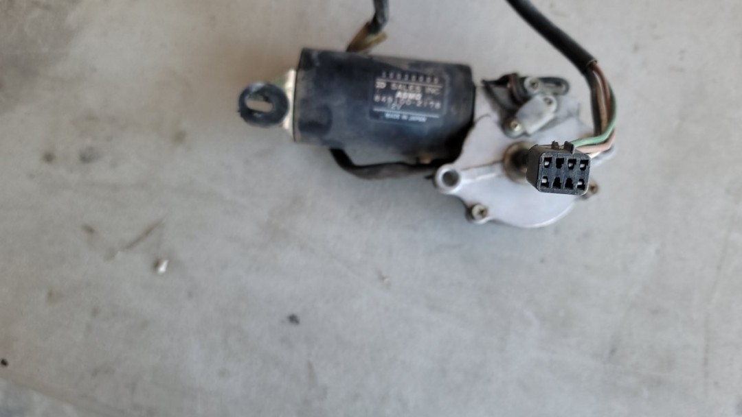 Wrangler YJ Windshield Wiper Motor 56030005 19871995 Parts Breakers