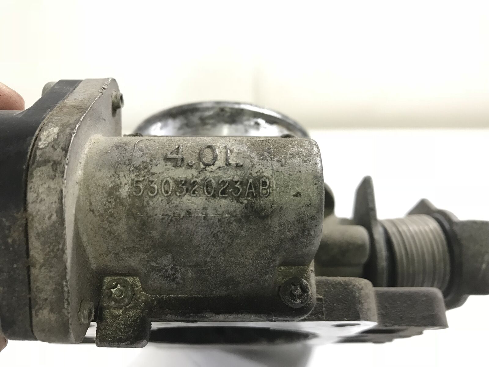 Jeep Throttle Body 4.0L 6 Cylinder Wrangler Cherokee Grand Cherokee