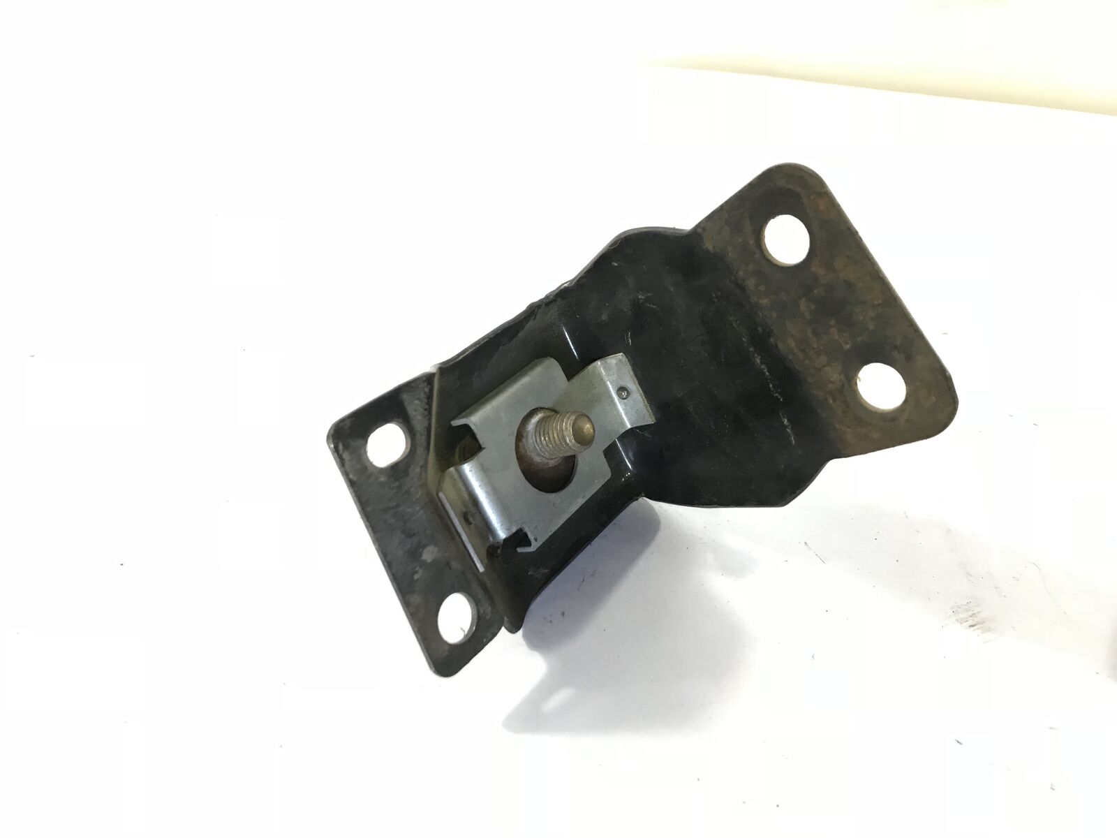 Wrangler TJ Tailgate Striker Rear Wheelhouse Pin Latch Bracket 9798 TJ