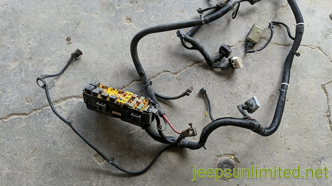 Buy Used Jeep Wrangler TJ 2004 Engine Wiring Harness 2.4L 4 Cylinder